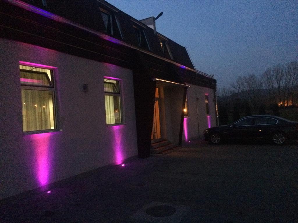 Prenociste Gazela Bed & Breakfast Pirot Eksteriør bilde